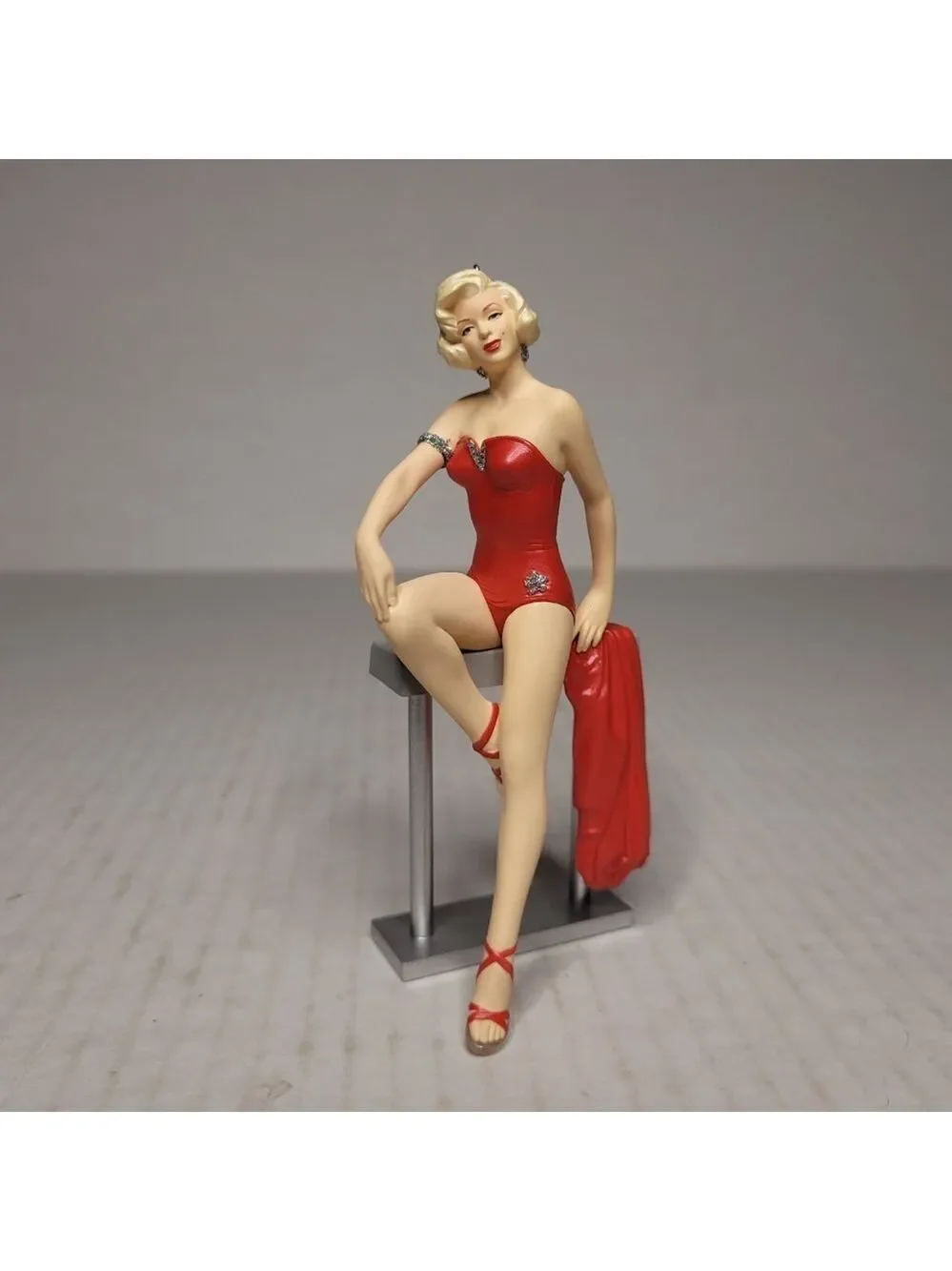 Hallmark Ornaments Marilyn Monroe 1999